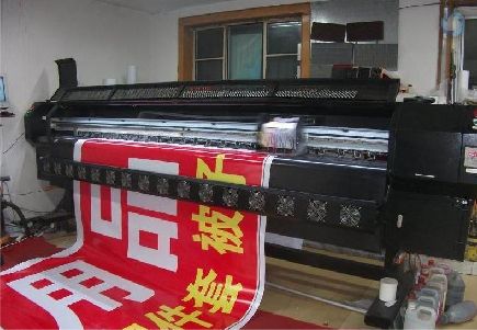 广安喷绘广告分辨率是多少？
